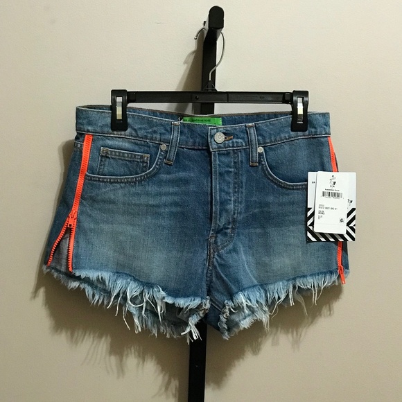 Pants - San Drine Rose Short size zip button fly Distressed denim short